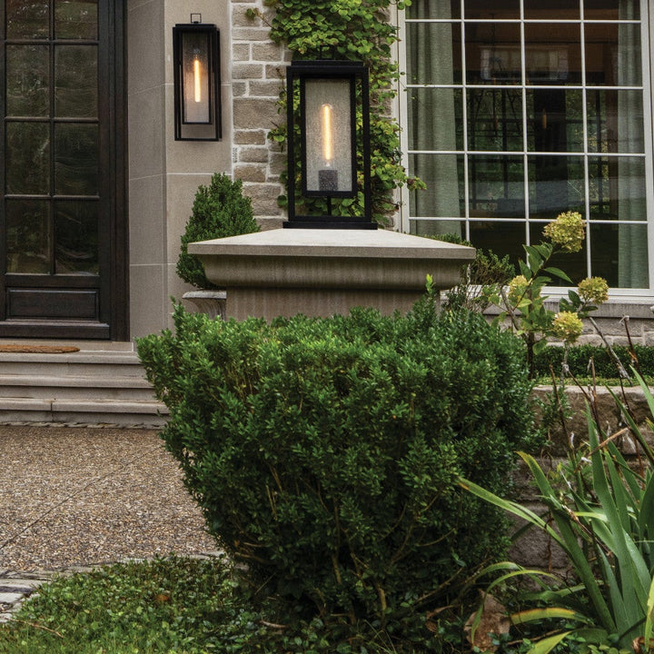 Republic Pier Mount Lantern