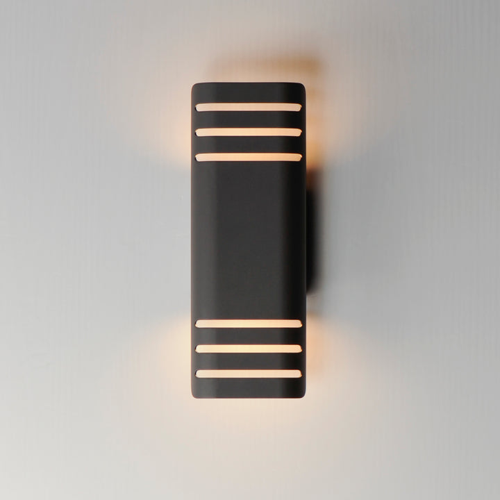 Lightray Small LED Outdoor Wall Lamp Architectural Bronze alternate view