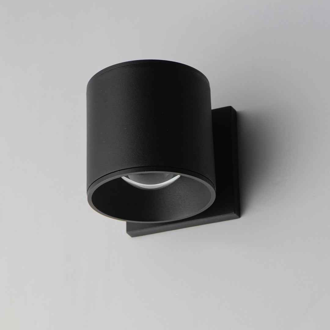 Stout RD 120-277V Indoor/Outdoor Wall Sconce Black alternate view