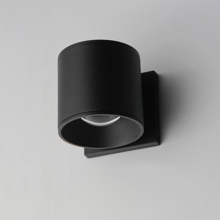 Stout RD 120-277V Indoor/Outdoor Wall Sconce Black alternate view