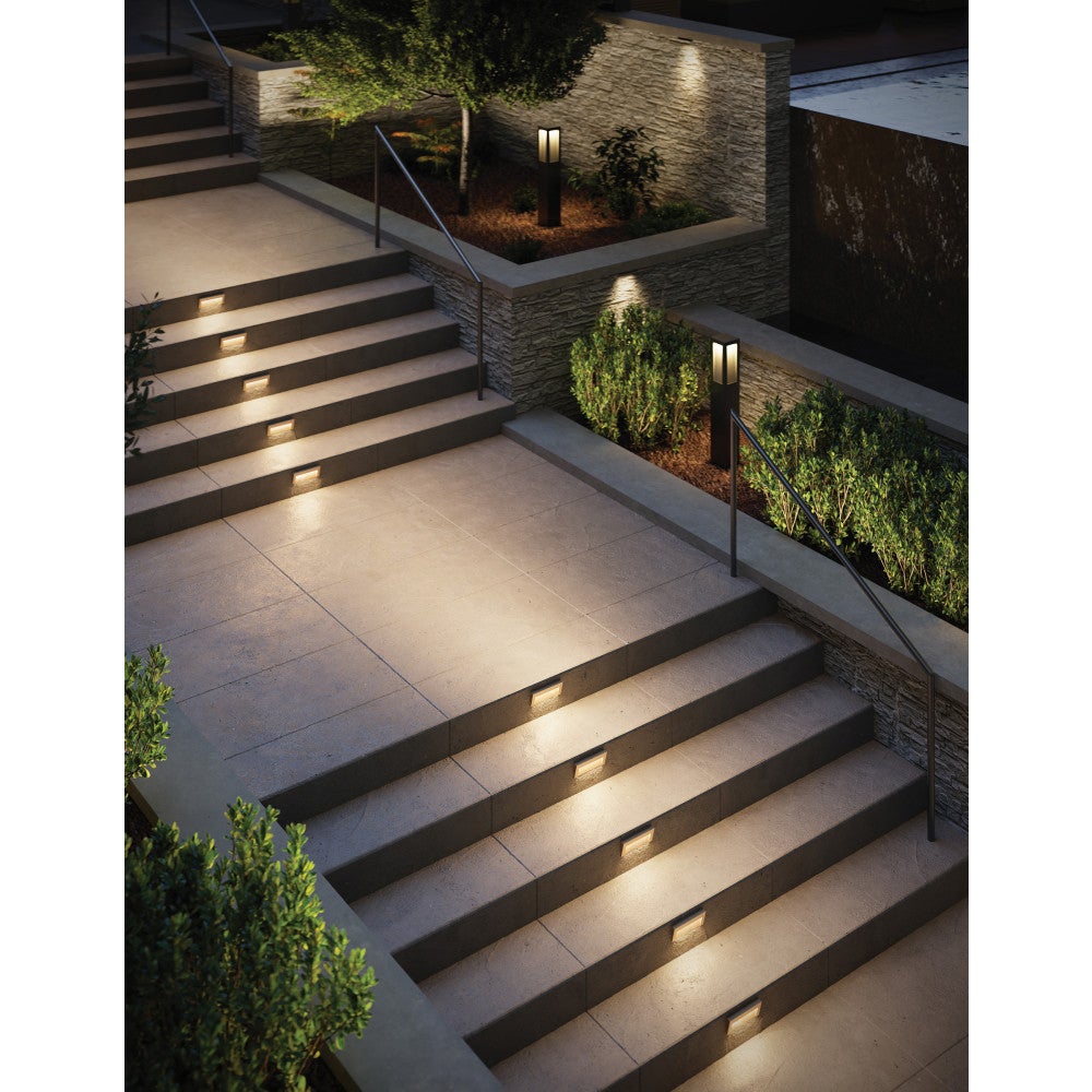 Taper Deck &amp; Step Light
