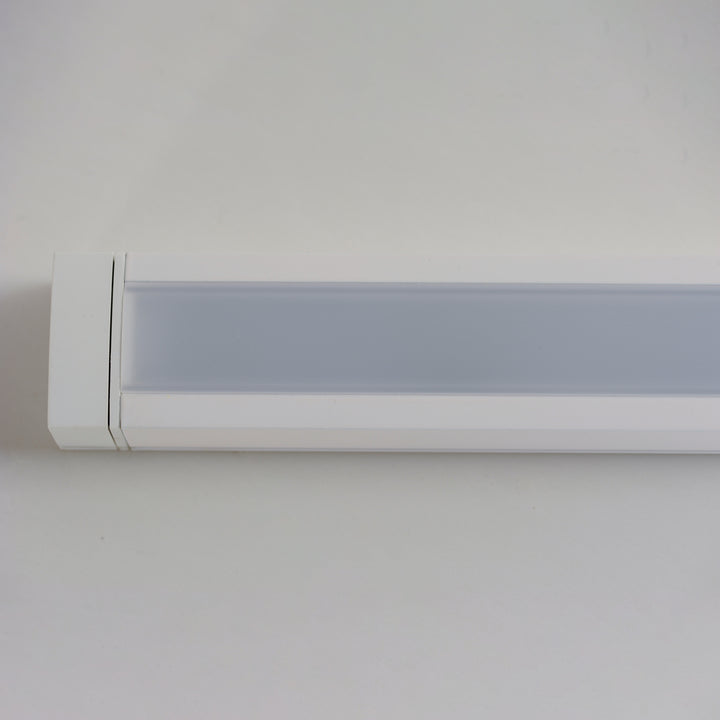 CounterMax 120V Slim LED UC Tunable White alternate view