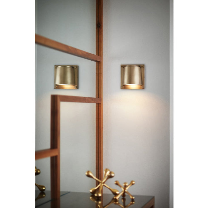 SCOUT Small Single Light Sconce