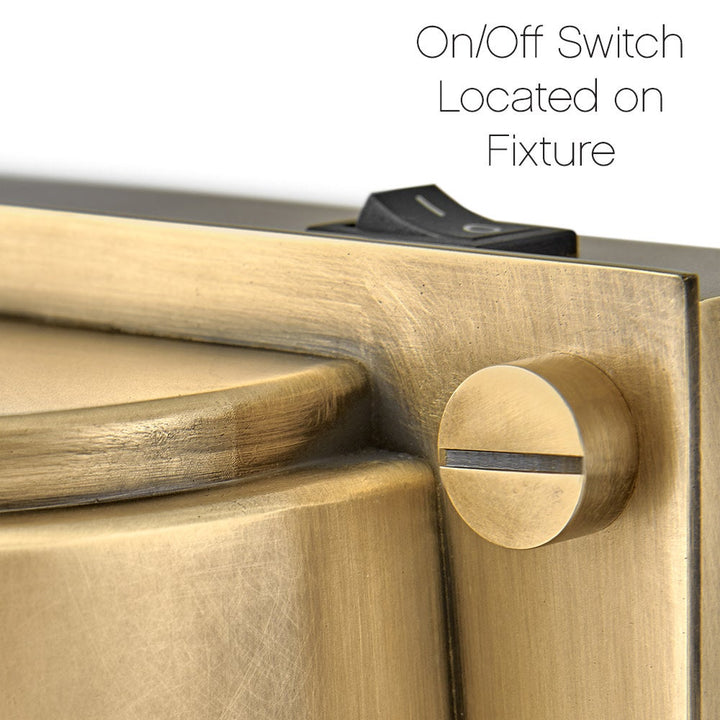 SCOUT Small Single Light Sconce