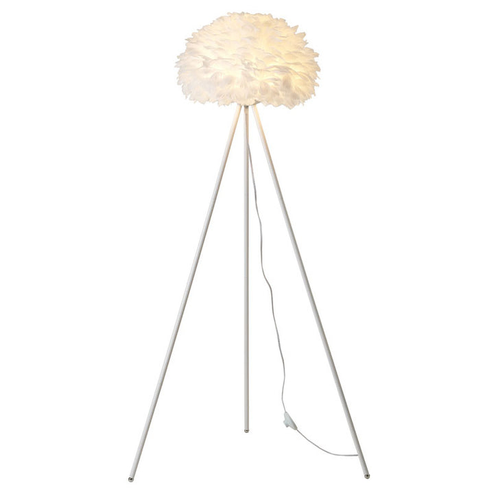 Floor Lamp (DLS23) in White by Bethel