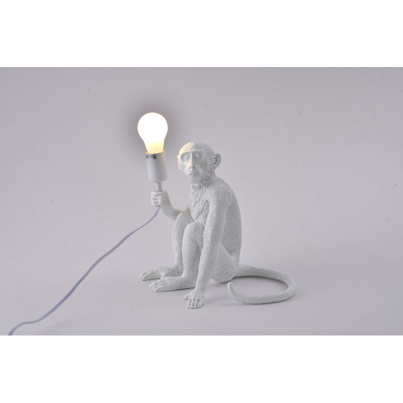 White Table Lamp (DLS77) by Bethel
