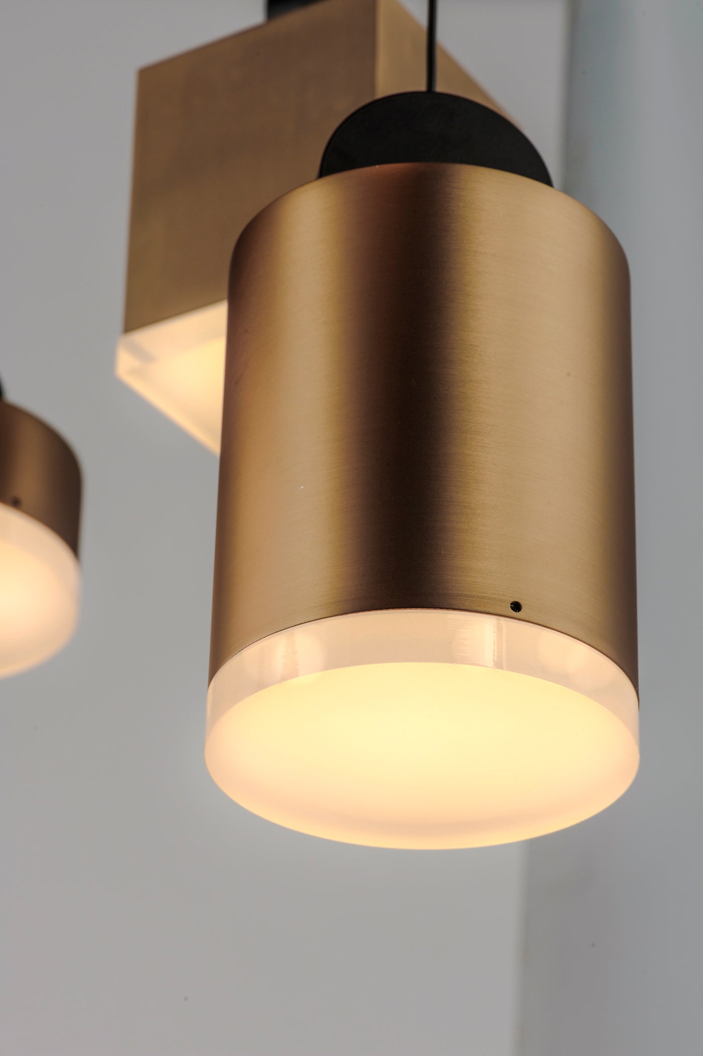 Nob - 3 Light LED Pendant