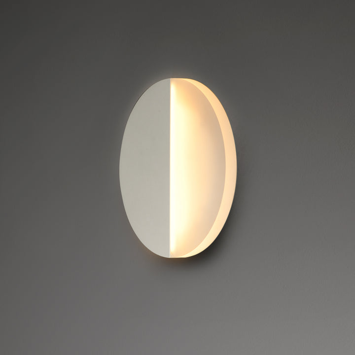 Alumilux Glow - LED Outdoor Wall Sconce by ET2 Lighting - view 4