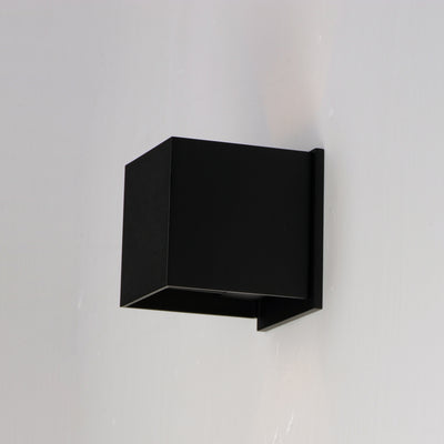Alumilux Cube - LED Outdoor Wall Sconce