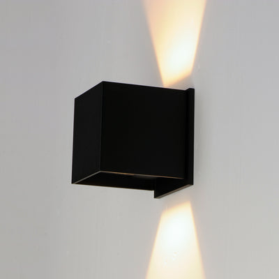 Alumilux Cube - LED Outdoor Wall Sconce
