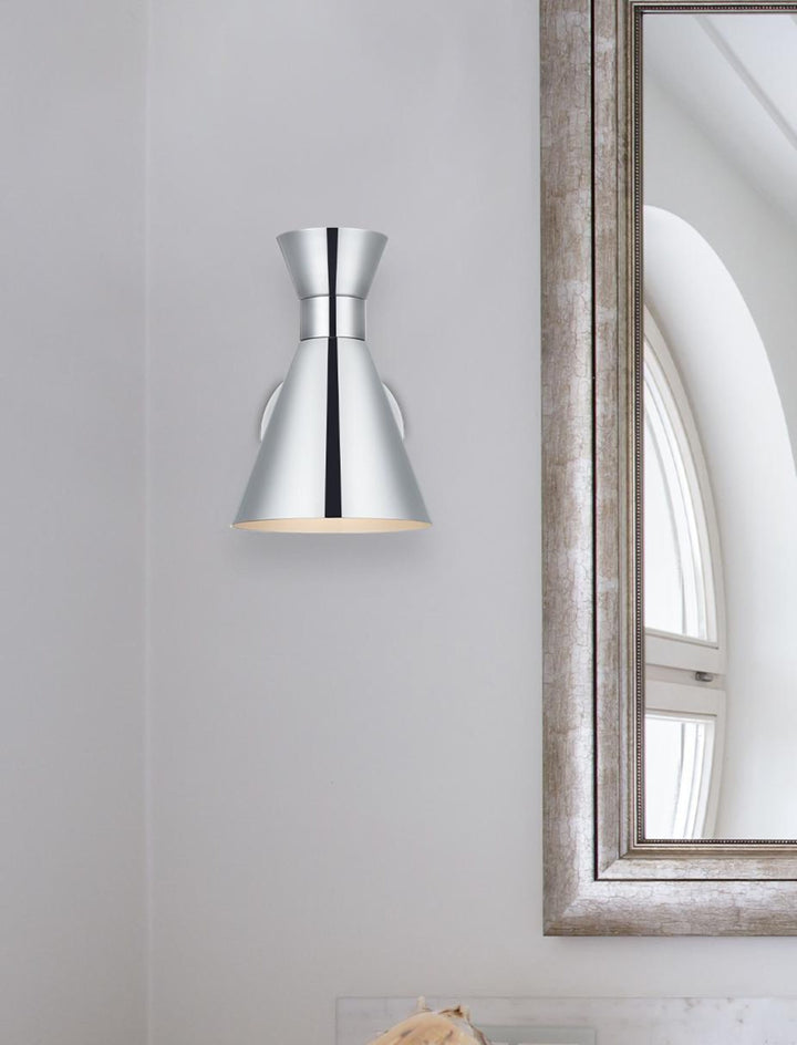 Halycon Wall Sconce by Living District - view 16