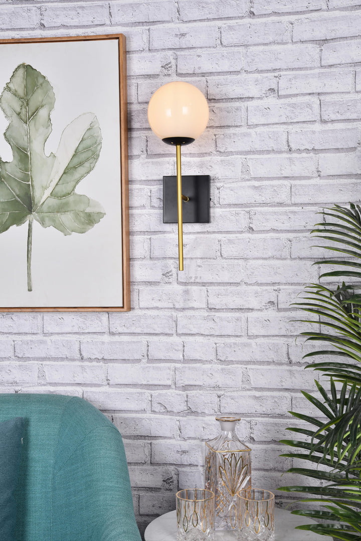 Neri Wall Sconce by Living District - view 44