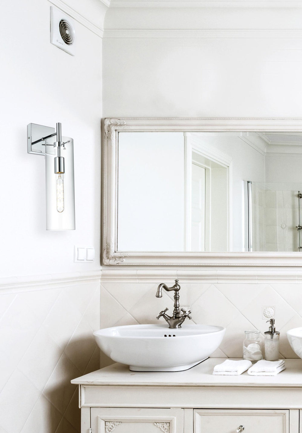 Savant Wall Sconce by Living District - view 2