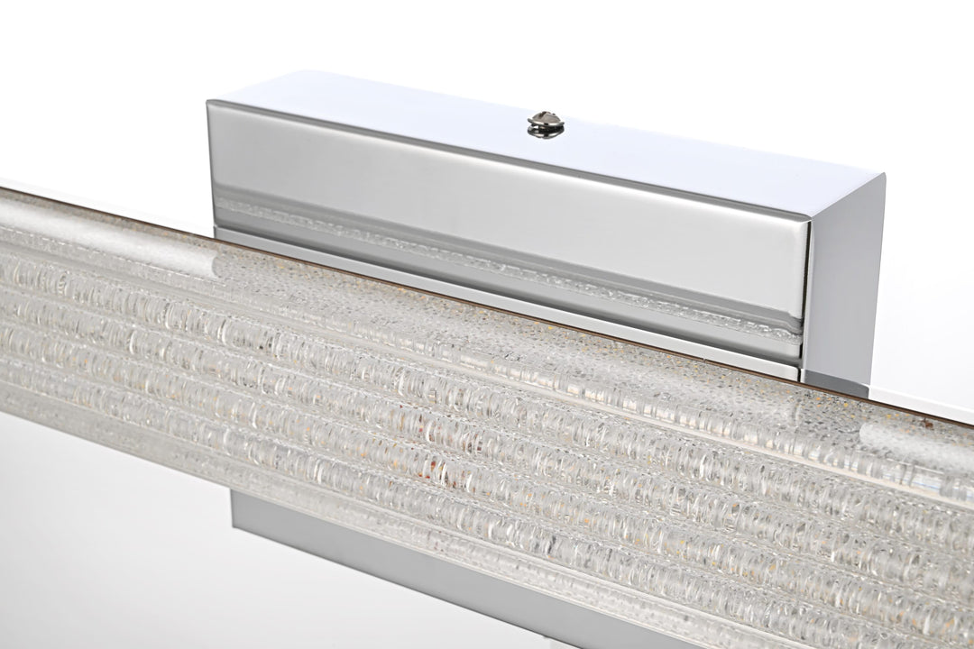 Jaxx Wall Sconce by Living District - view 12