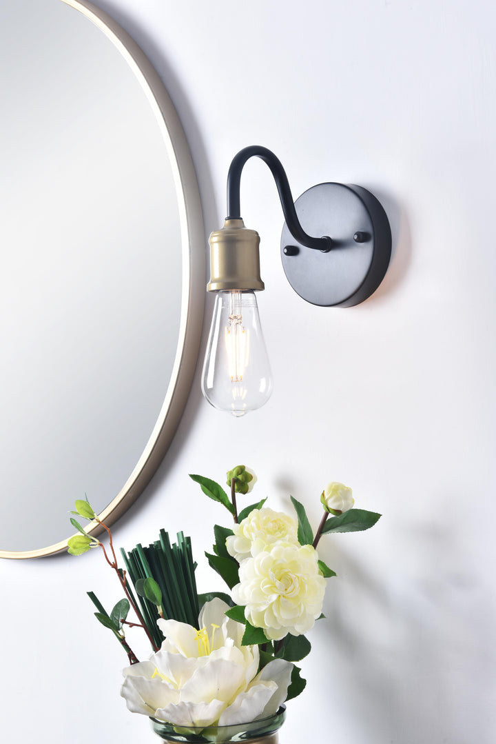 Serif Wall Sconce by Living District - view 14