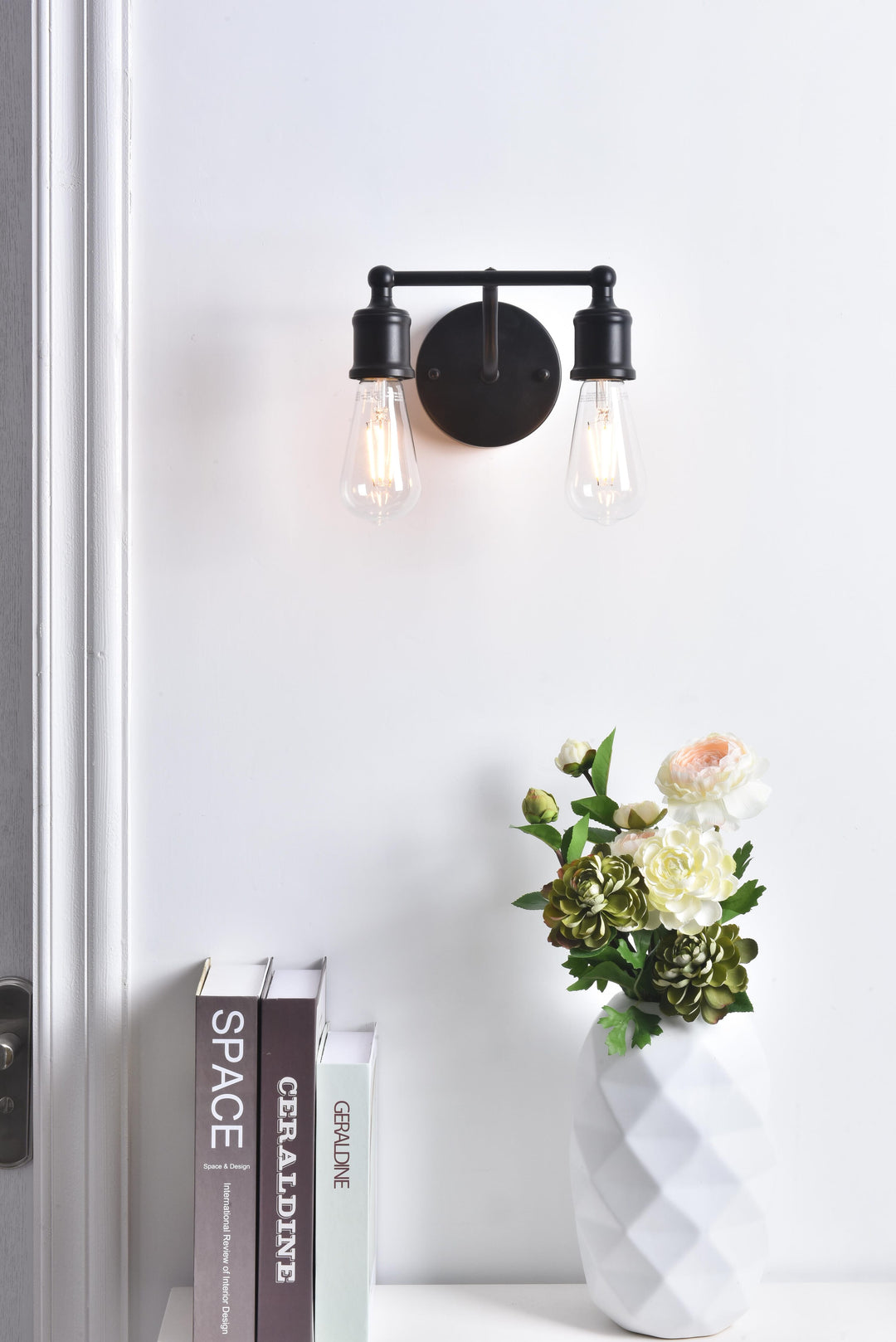 Serif Vanity Light by Living District - view 2