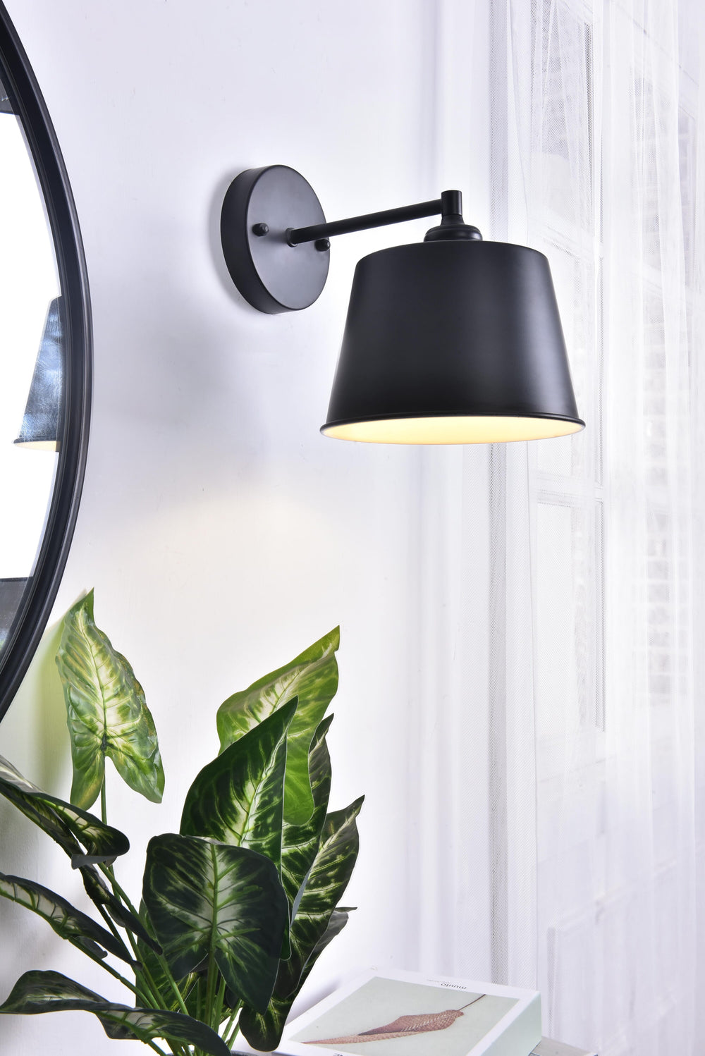 Nota Wall Sconce by Living District - view 2