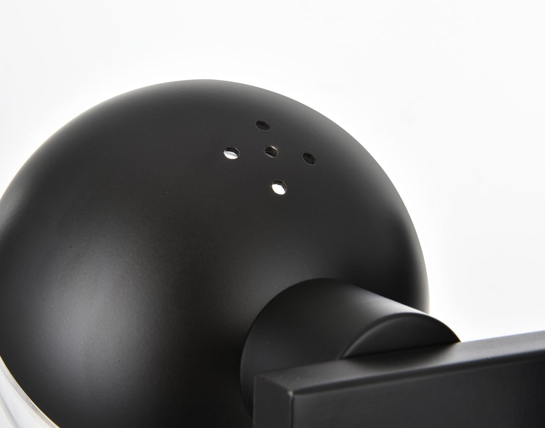 Majesty Vanity Light by Living District - view 40