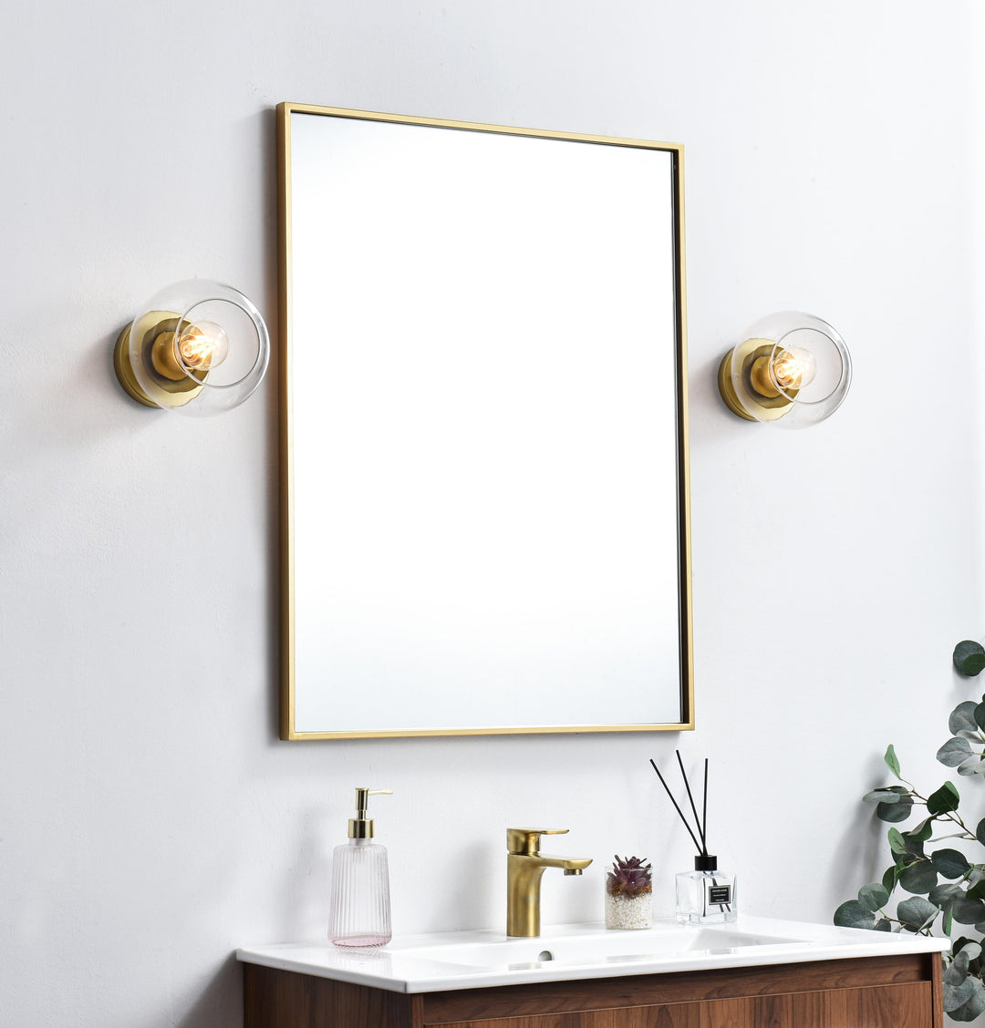 Rogelio Wall Sconce by Living District - view 14