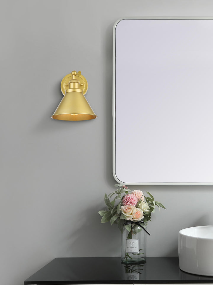 Bentley Wall Sconce by Living District - view 16