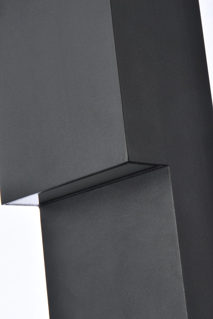 Raine Outdoor Wall Light by Living District - view 95