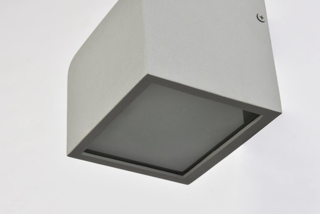 Raine Outdoor Wall Light (LDOD4004) by Living District - view 5