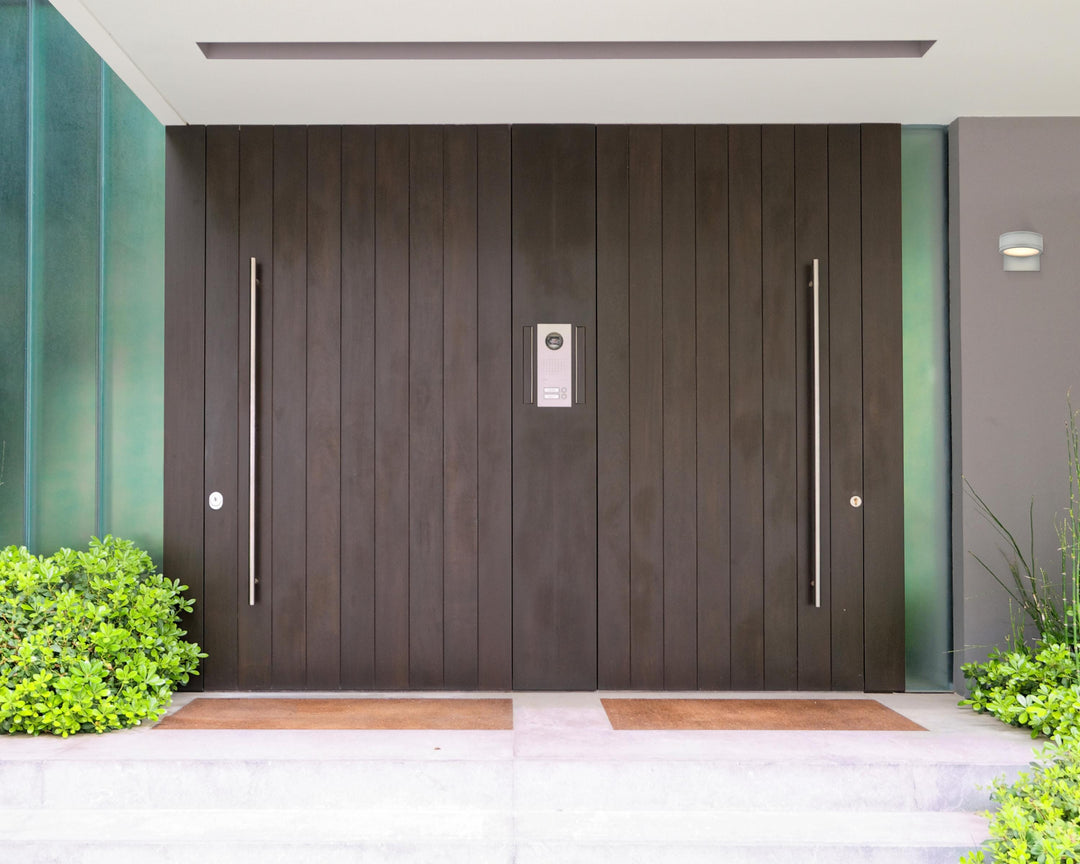 Raine Outdoor Wall Light (LDOD4018) by Living District - view 9