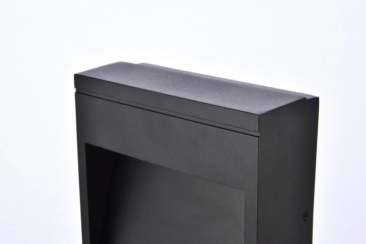 Raine Outdoor Wall Light (LDOD4004) by Living District - view 12
