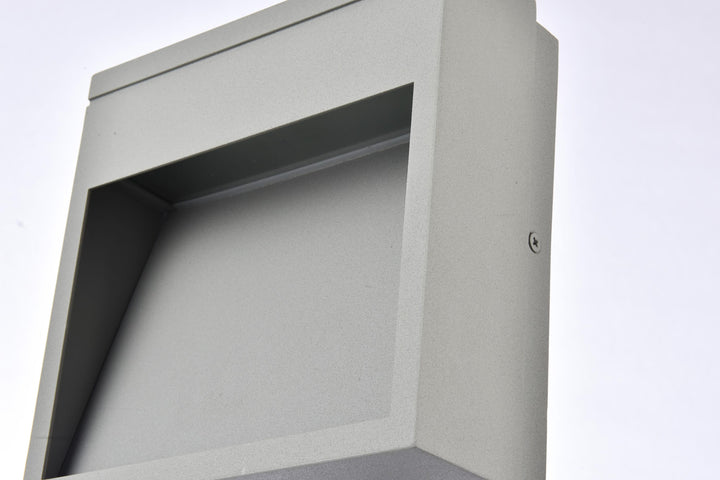 Raine Outdoor Wall Light (LDOD4004) by Living District - view 20