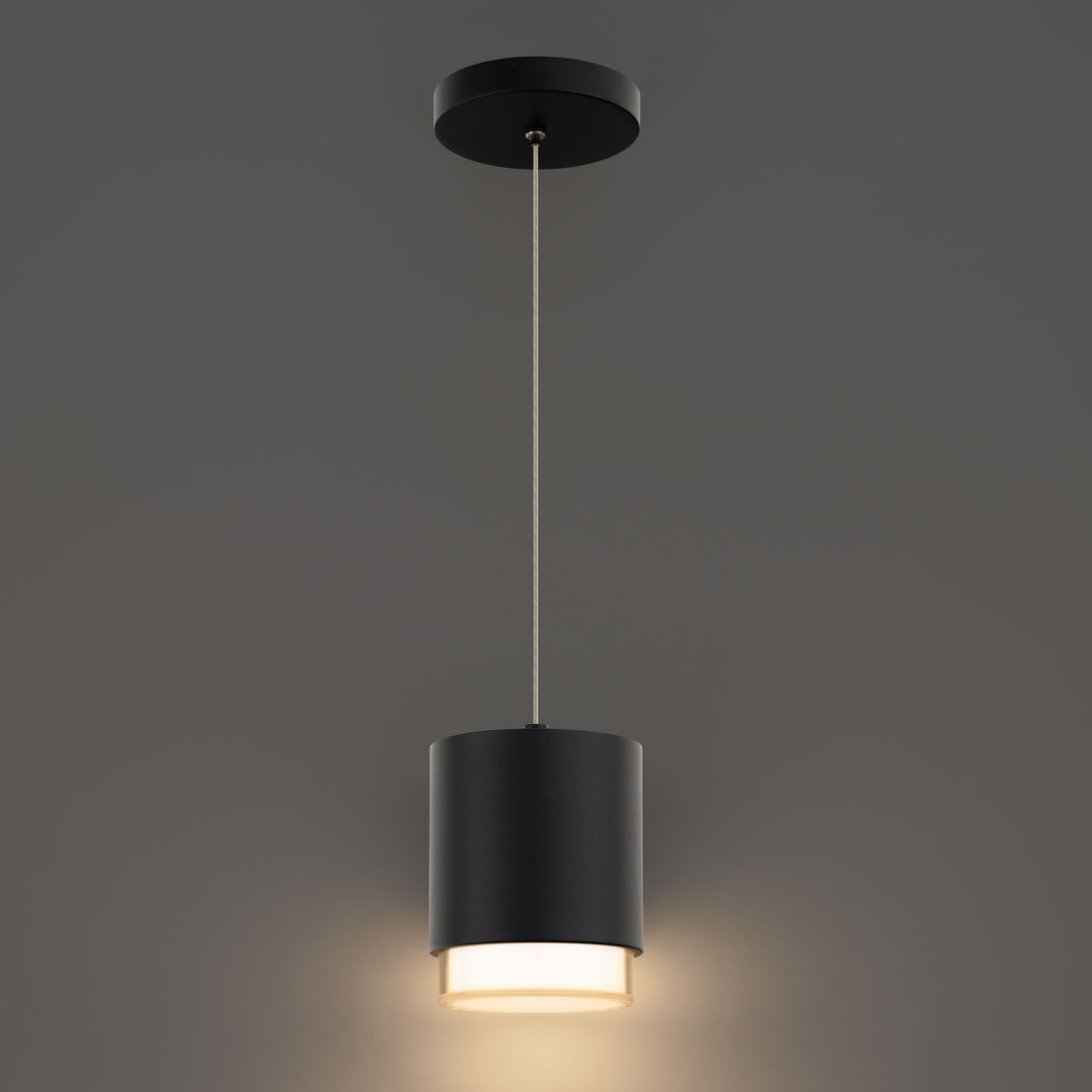 Cloak Pendant 4CCT
