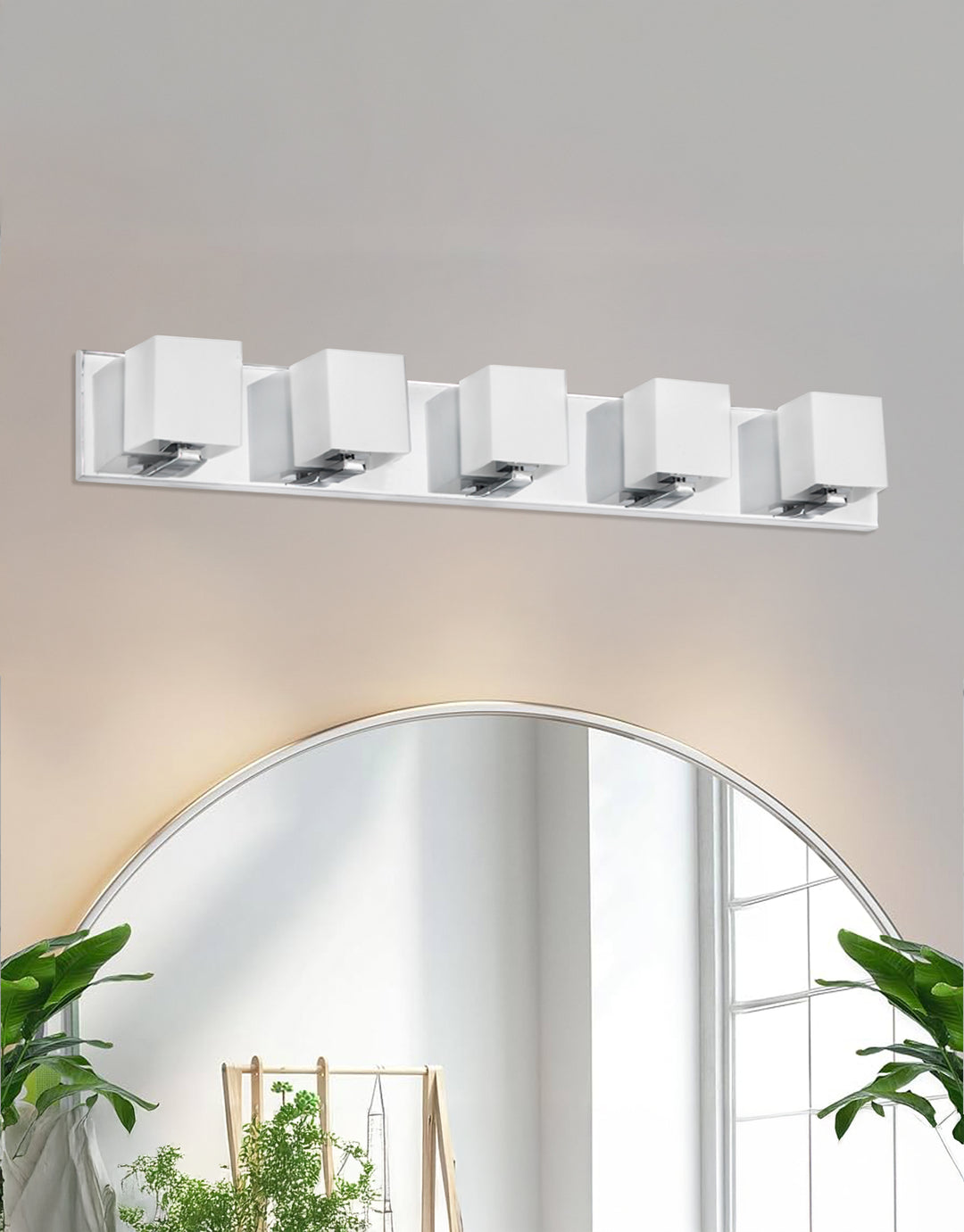 Verona 5 Light Halogen Vanity by Dainolite - view 4