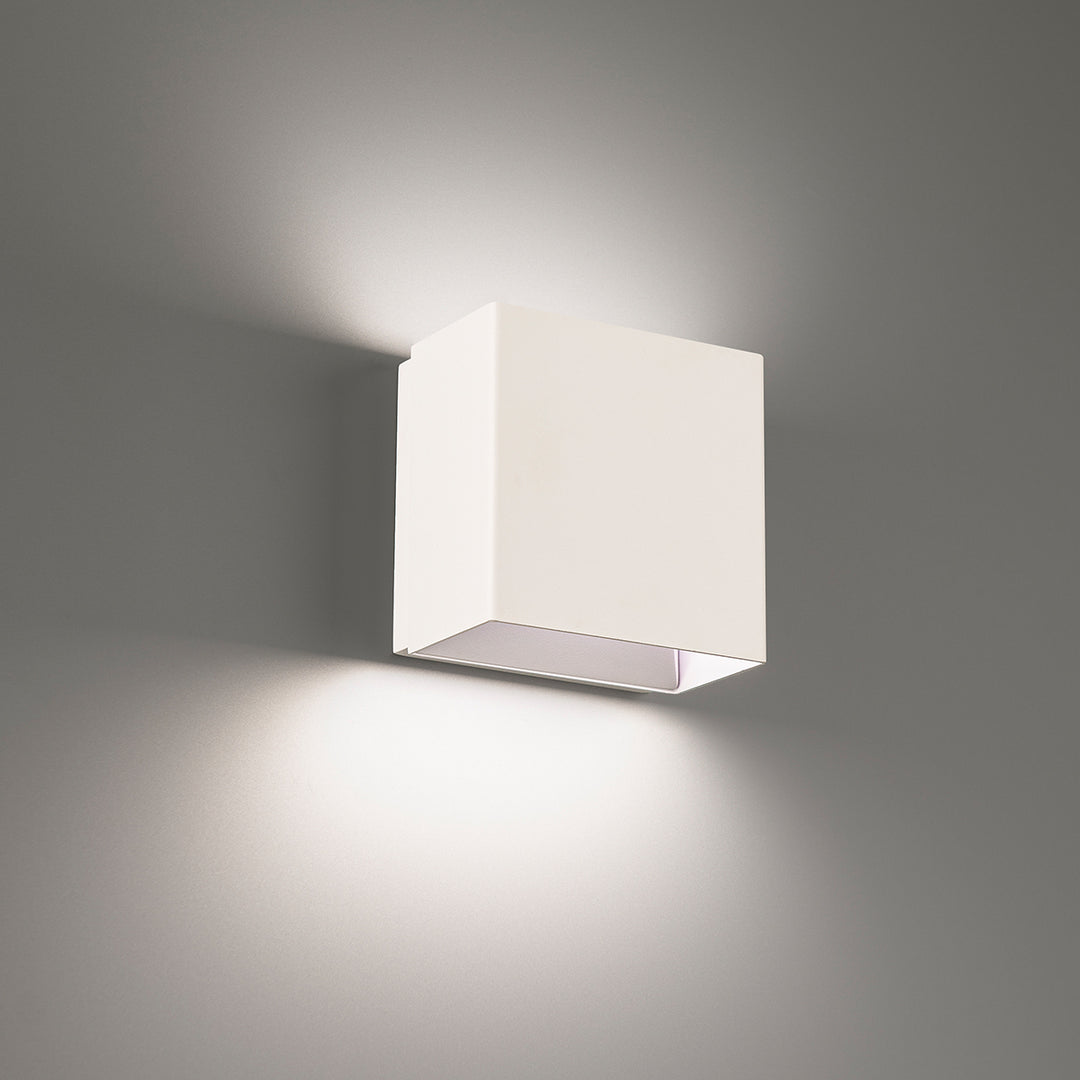 Boxi Wall Sconce