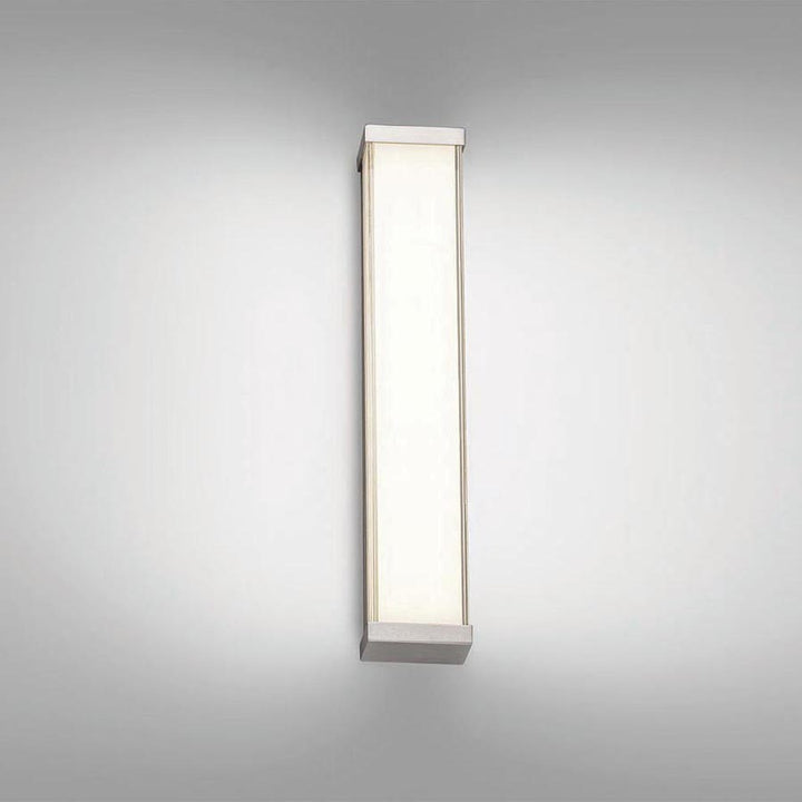 Svelte Wall Sconce