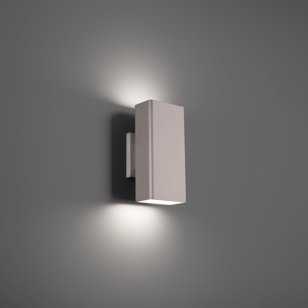 Edgey Outdoor Wall Sconce
