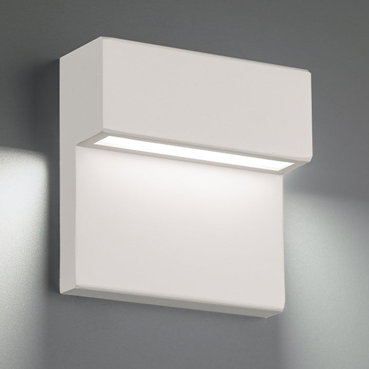 Balance Outdoor Wall Sconce