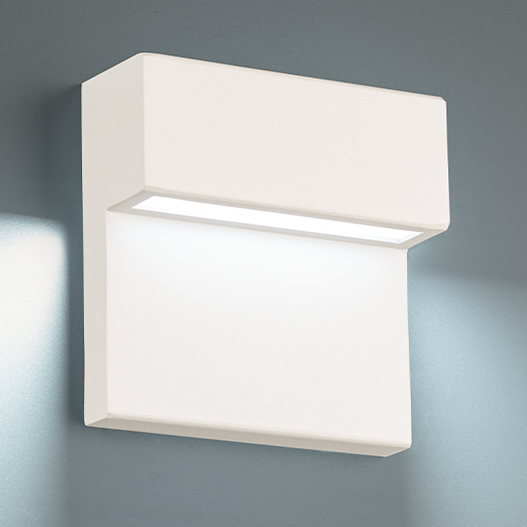 Balance Outdoor Wall Sconce