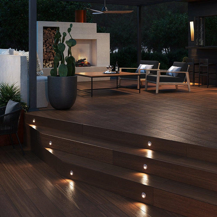 Sparta - Tilt Deck &amp; Step Light