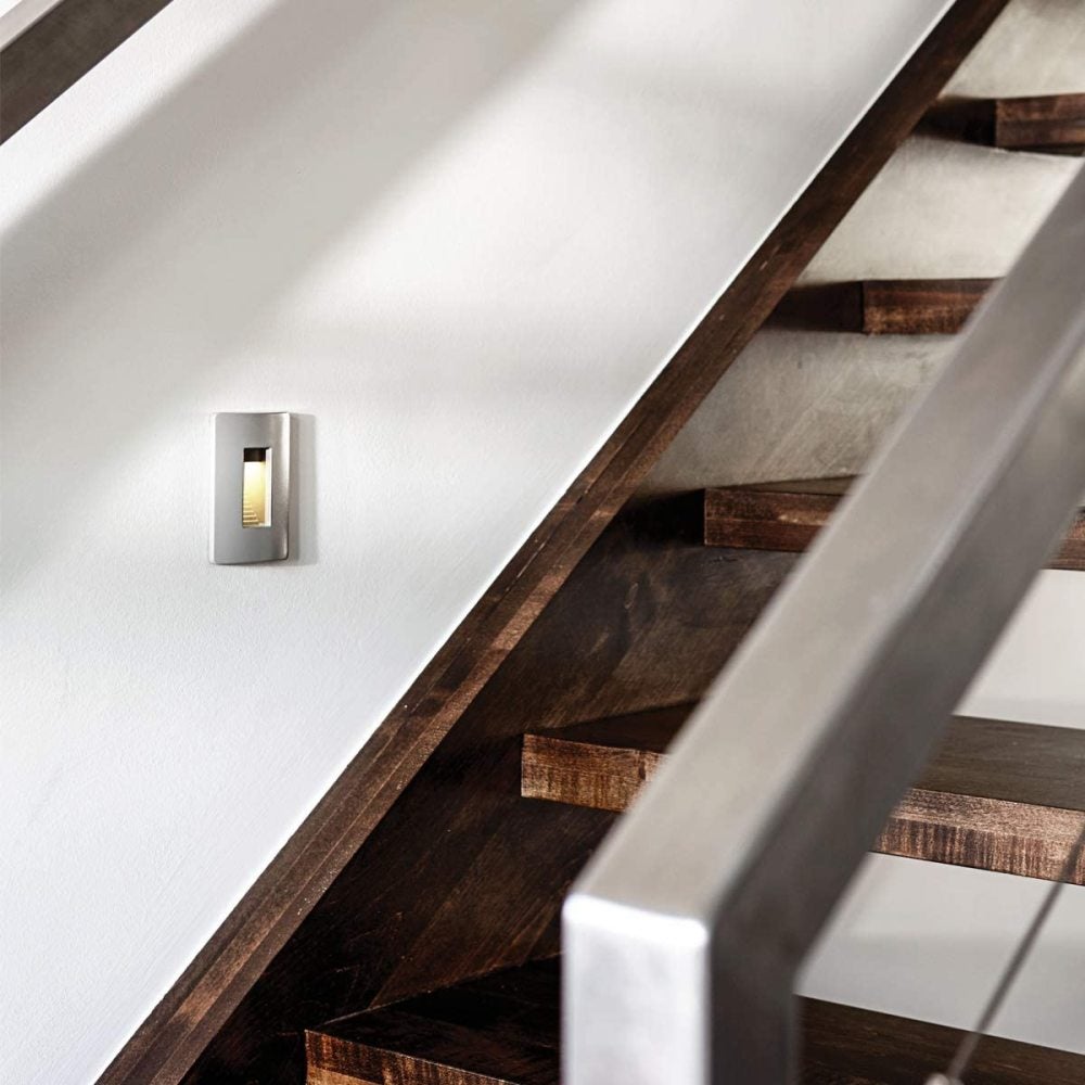 Luna Deck &amp; Step Light