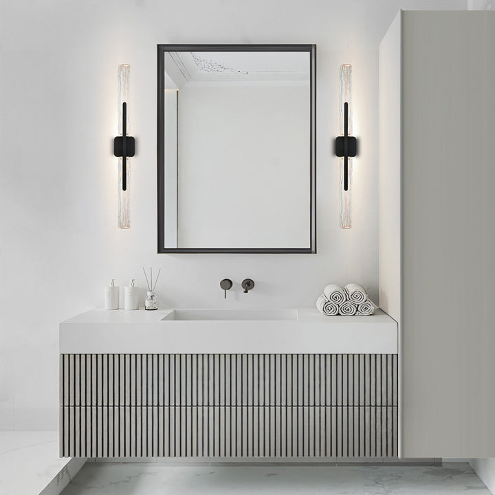 Curva - LED Outdoor Wall Light