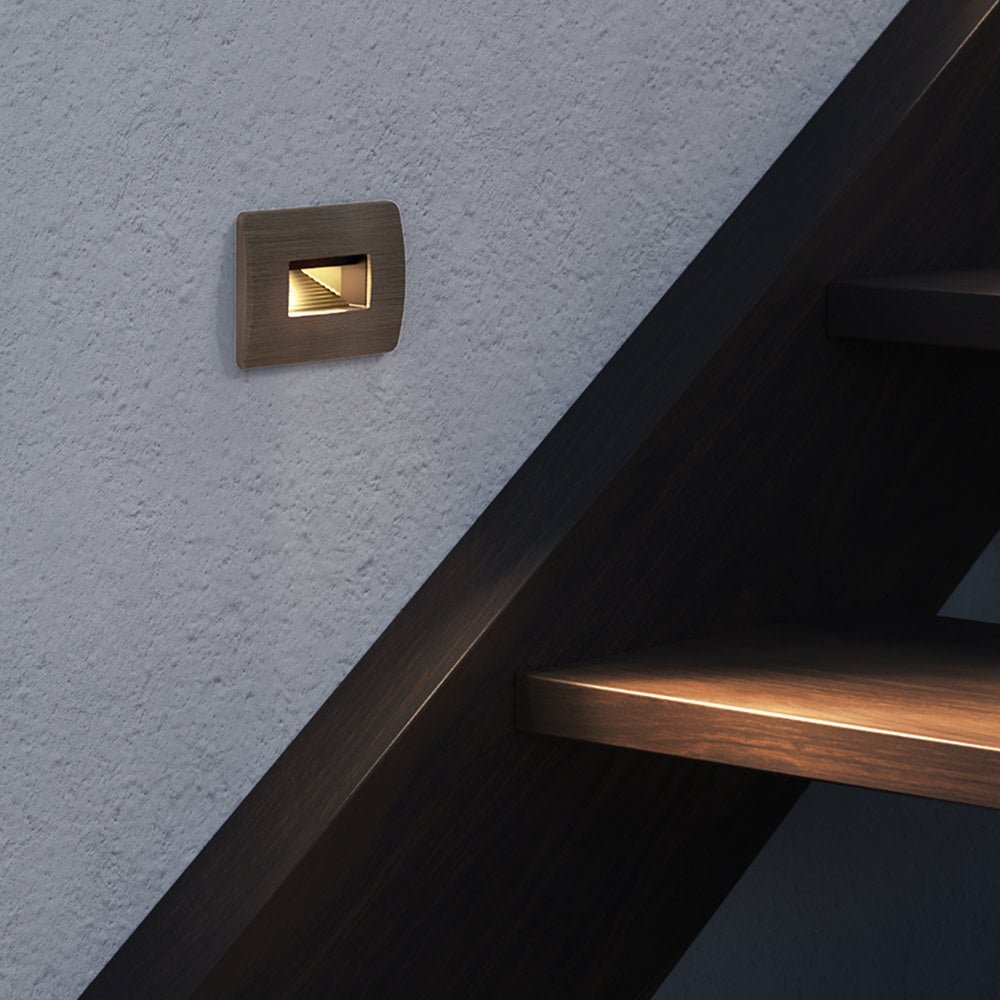 Luna Deck &amp; Step Light