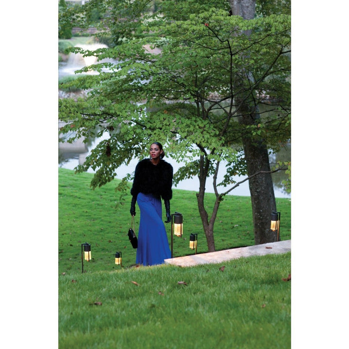Shelter Path Light