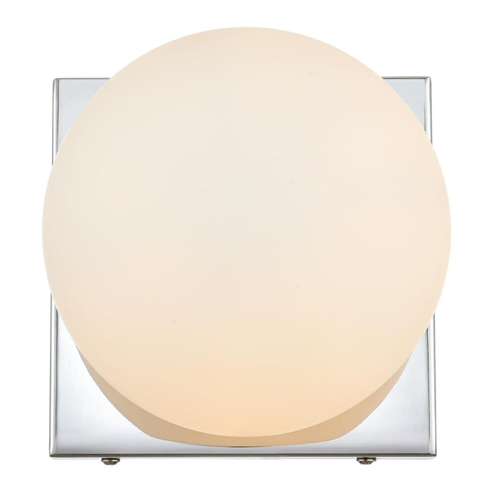 Jaylin Wall Sconce in Chrome by Living District