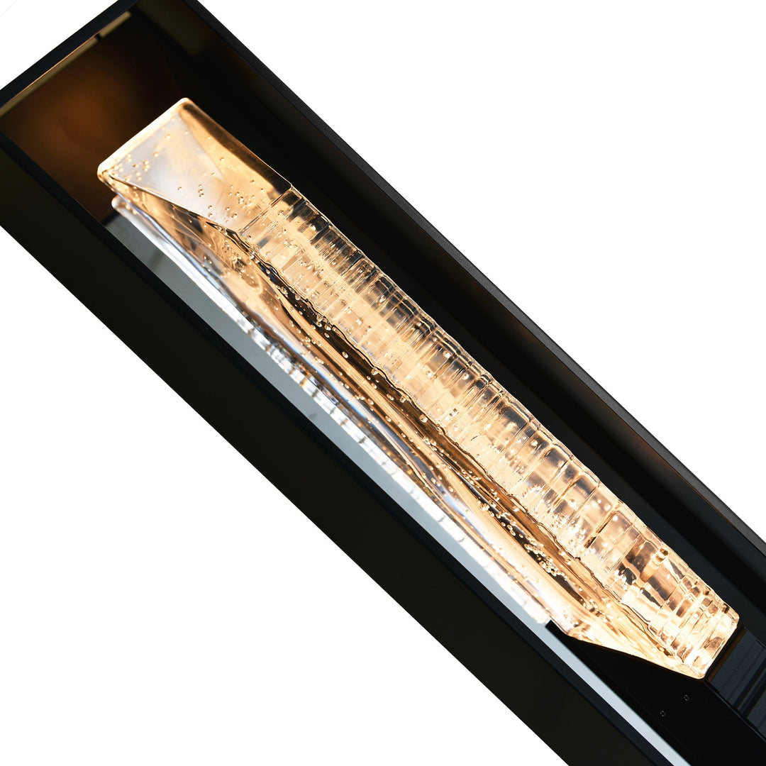Petra - LED Outdoor Wall Light