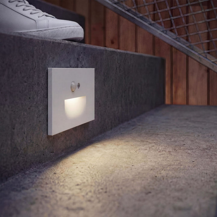 Trace - LED Step Light