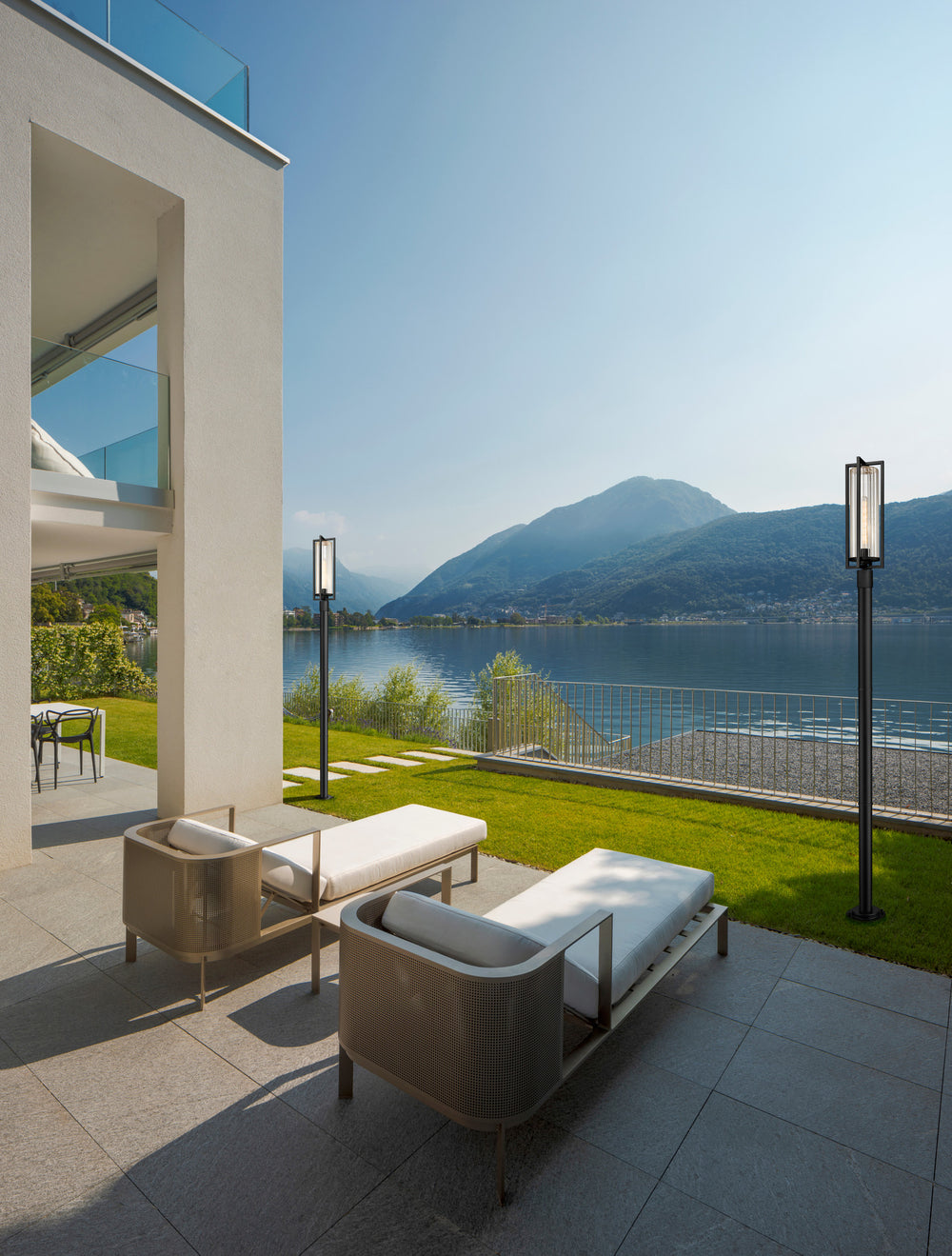 Aura - 1 Light Outdoor Post Light (5013PHBR-5012P)