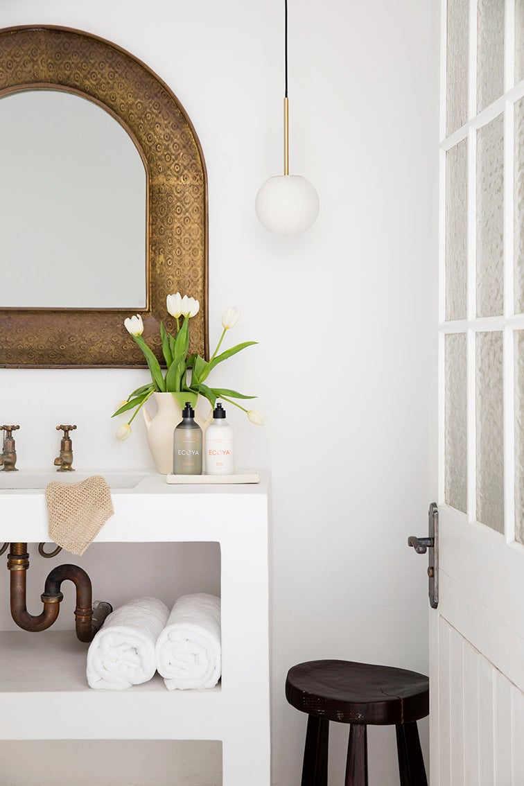 Lucent Alabaster Mini Pendant by Beacon Lighting - view 9
