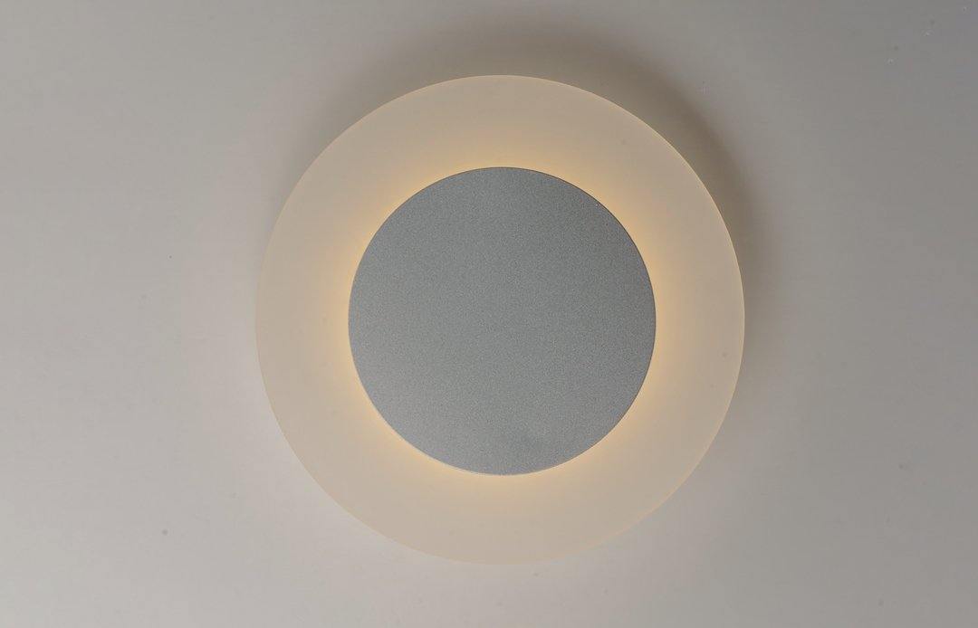 LED Aluminum with Acrylic Round Shade Wall Sconce - LV LIGHTING