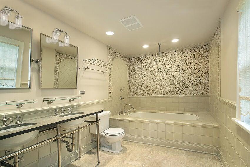 Steel with Clear Glass Shade Vanity Light - LV LIGHTING