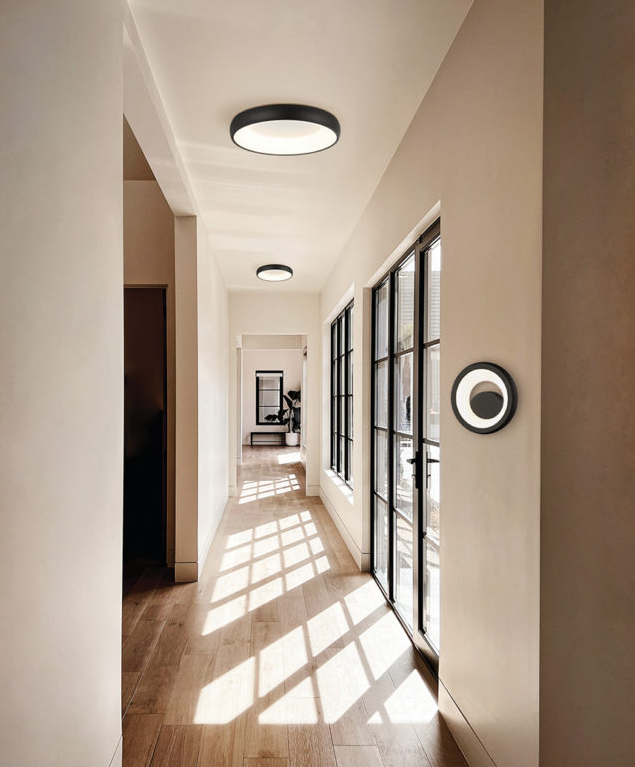 LED Steel Ring with Acrylic Diffuser Wall Sconce