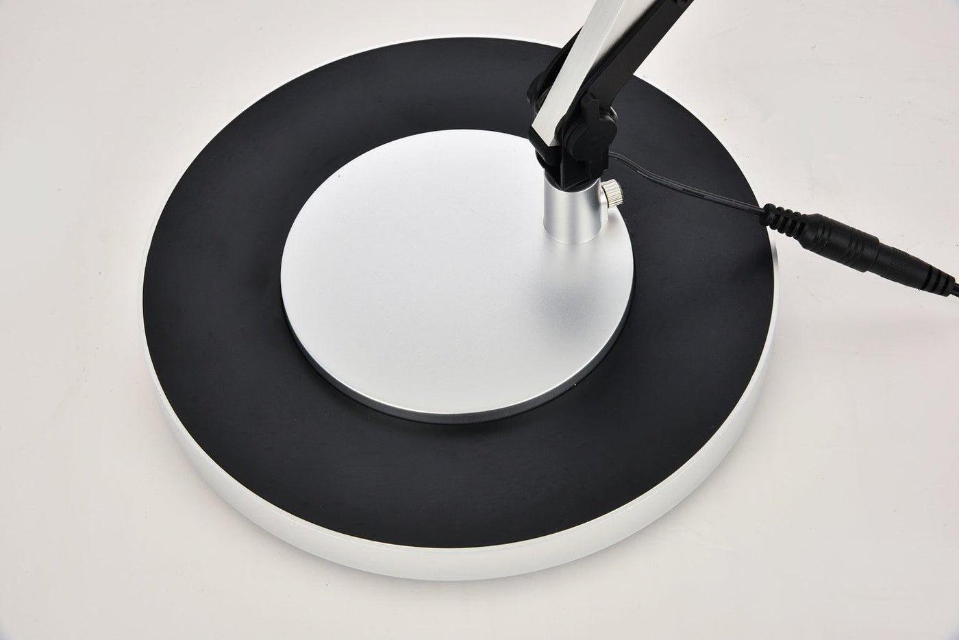 LED Adjustable Desk Lamp - LV LIGHTING
